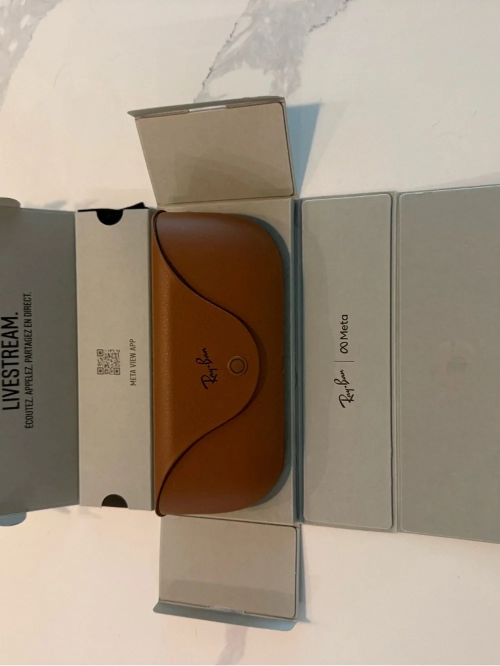 Ray-Ban Black Sunglasses with Brown Case